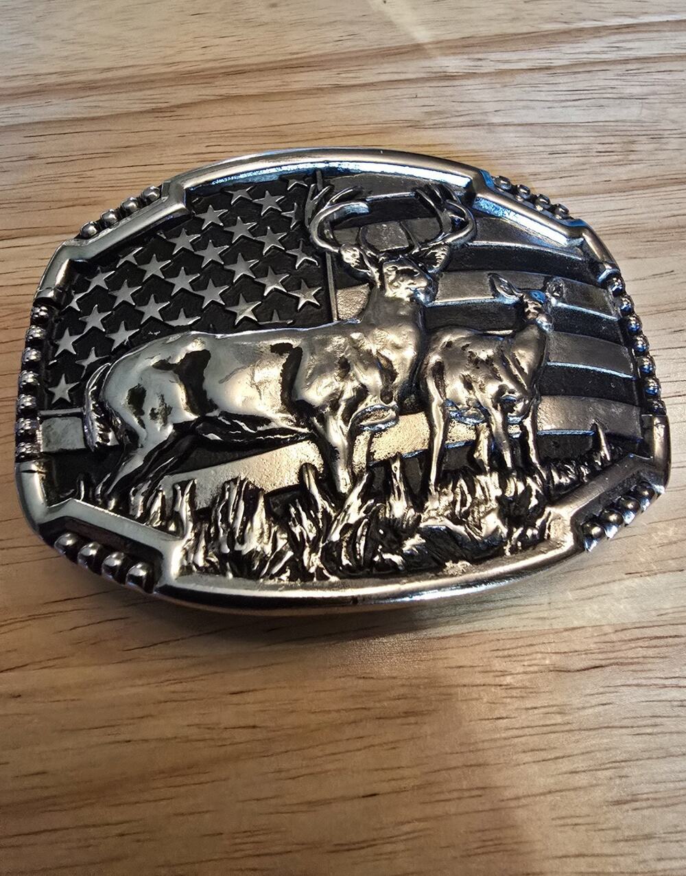 Montana Silversmiths Men's Matched Pair Deer Belt Buckle USA American Flag 4x3”